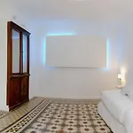 Valola Boutique 4* Valence