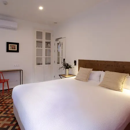 Valola Boutique بيت ضيافة فالنسيا