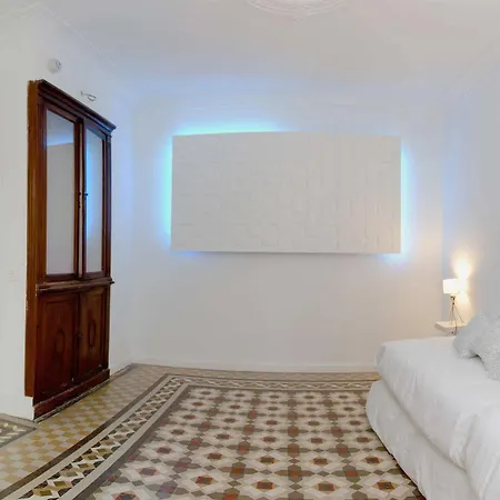 Valola Boutique 4* فالنسيا